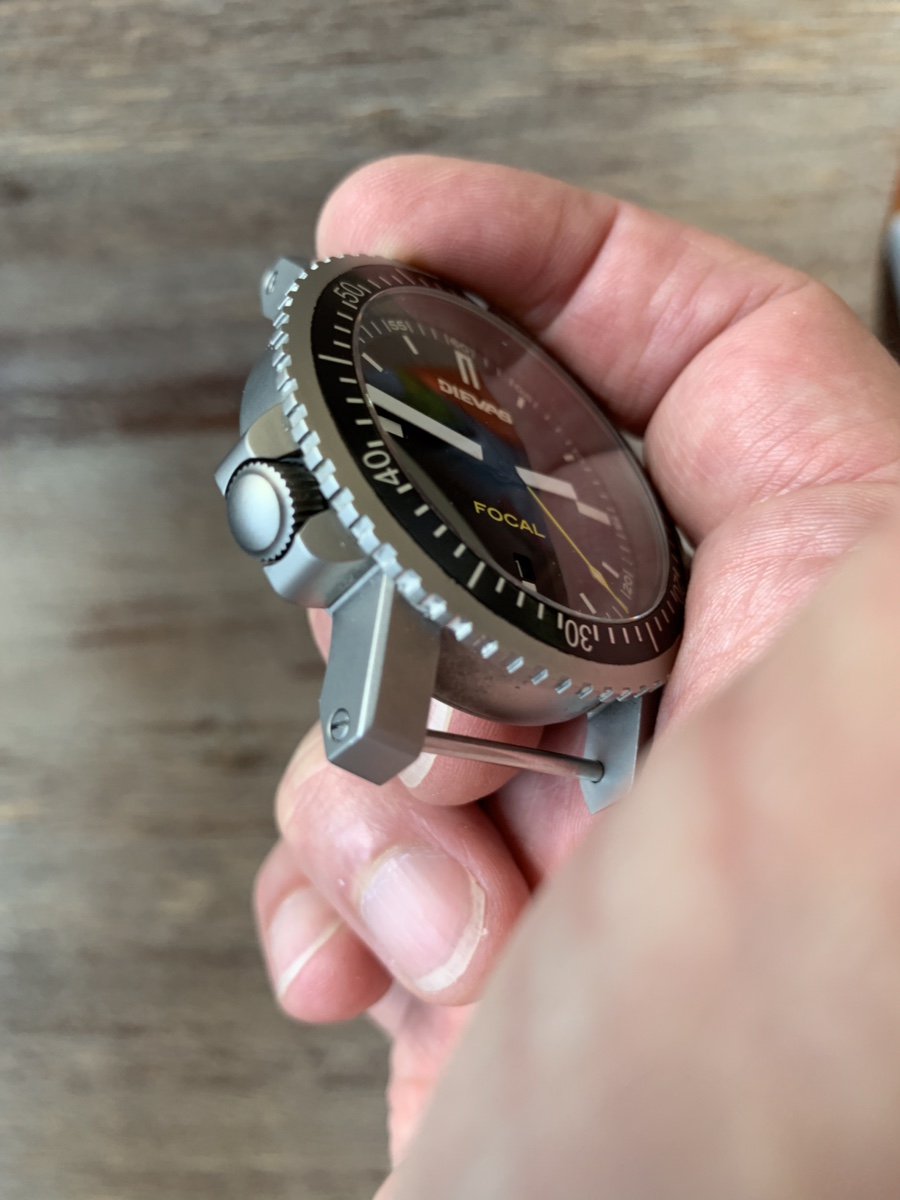 VINTAGE FOCAL DE-LUXE Hand Winding Mechanical Watch Swiss HK - Spares or  Repair £15.00 - PicClick UK