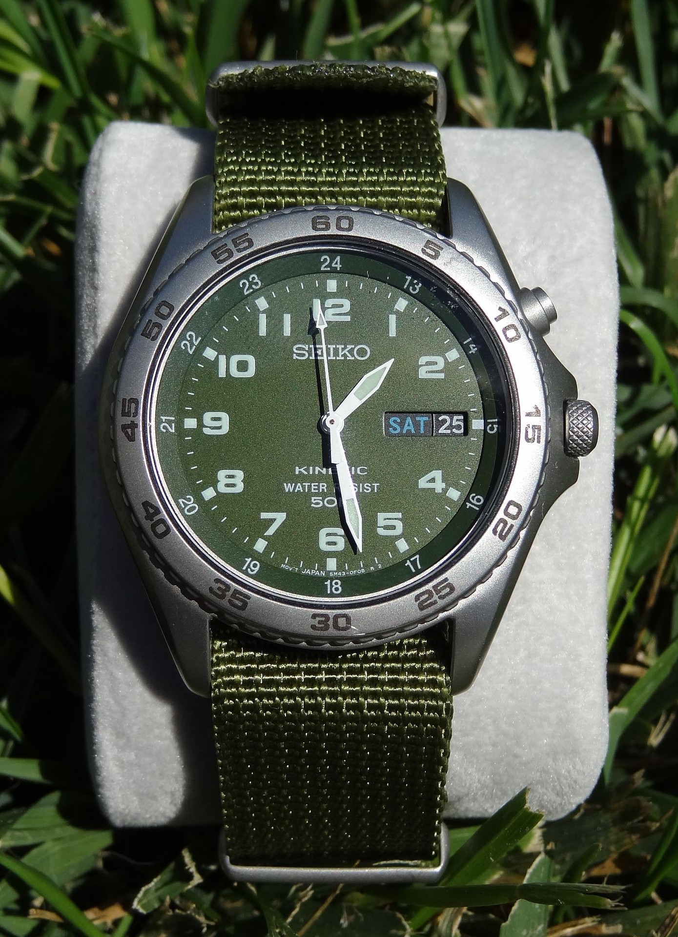 Grav Albany Monet Seiko SMY017P1 Kinetic Green Dial Military on Bracelet + Green Nato |  WatchCharts