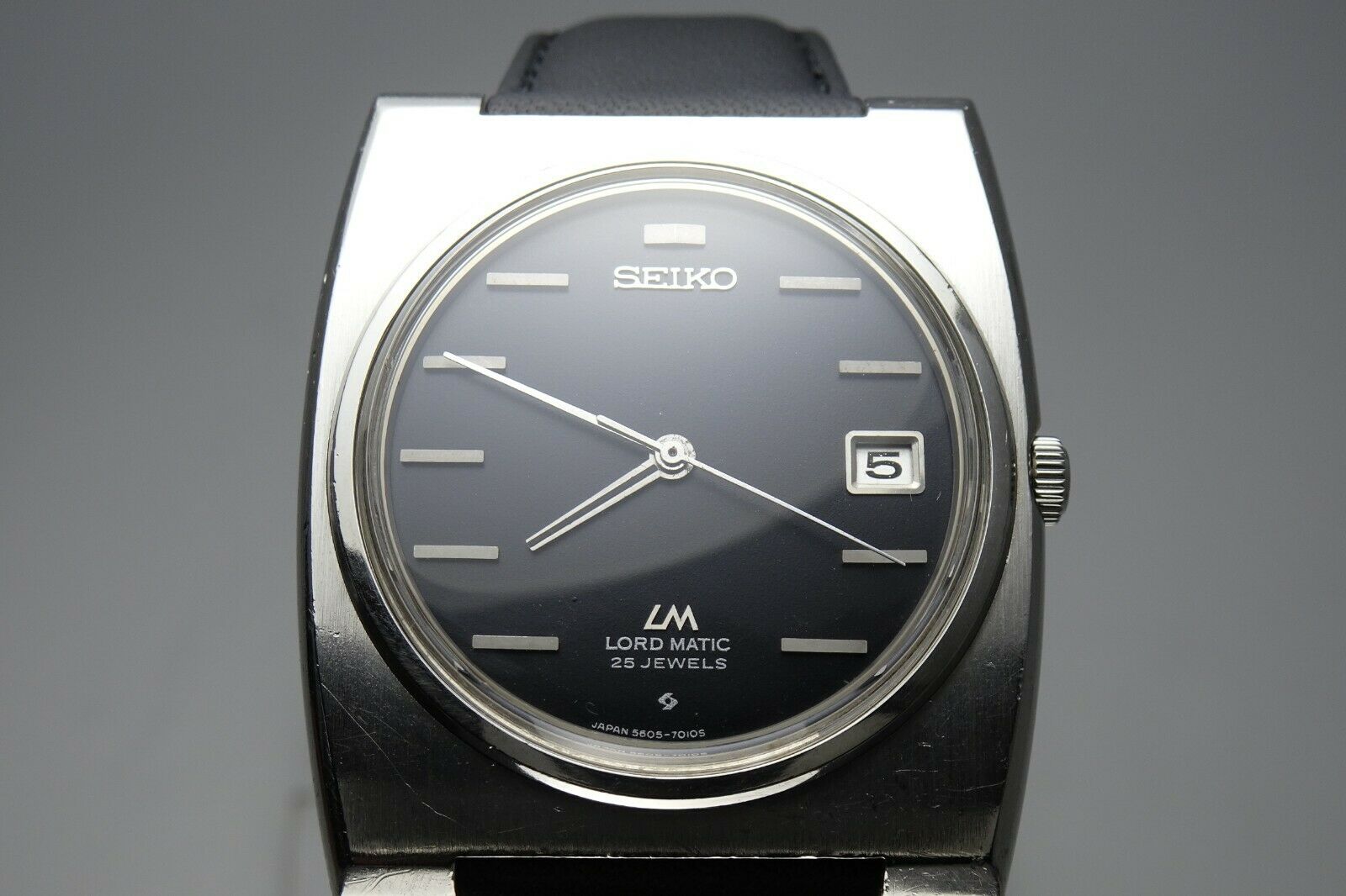 Vintage 1969 JAPAN SEIKO LORD MATIC CALENDAR 5605-7030