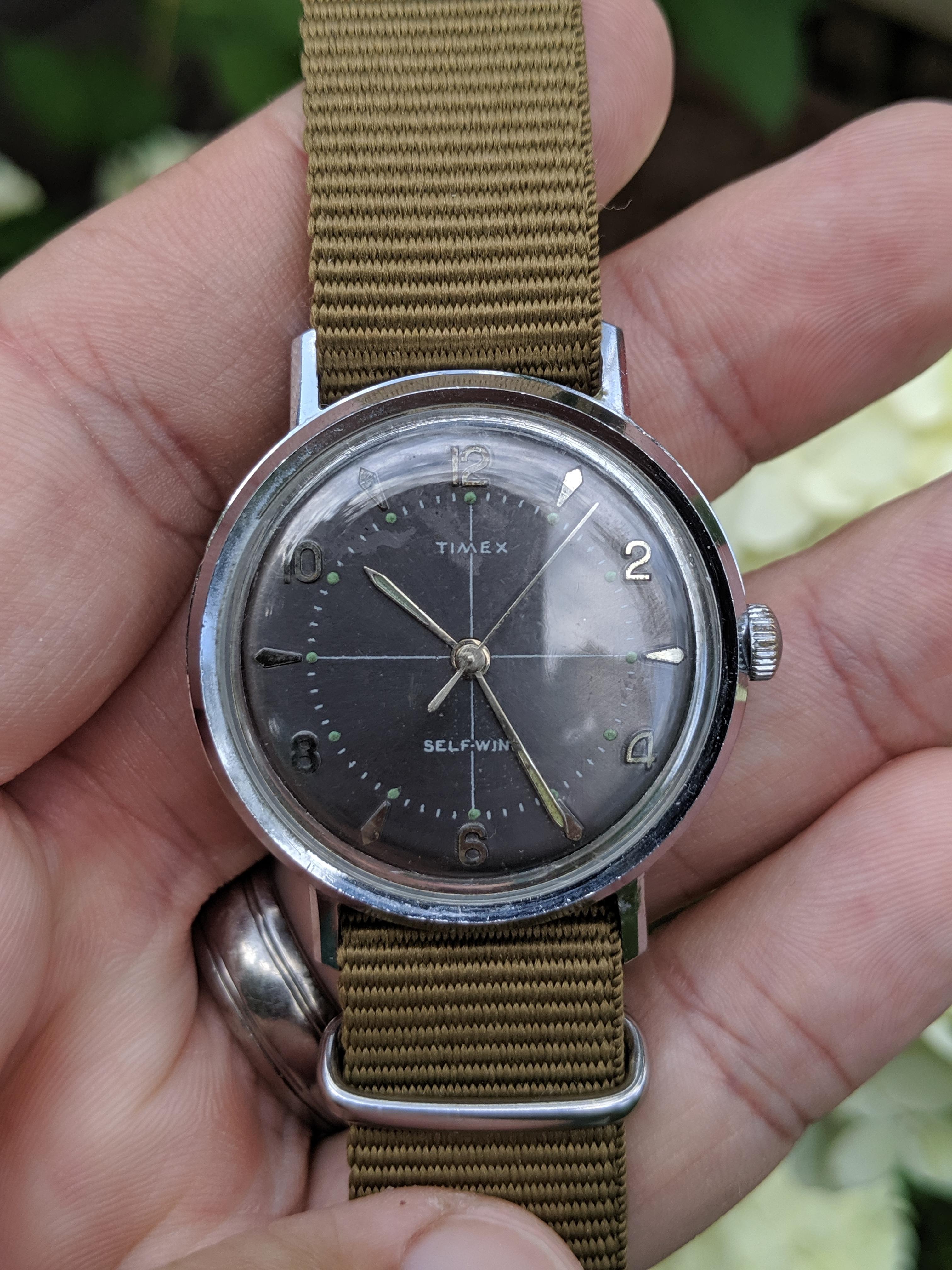 WTS] Rare 1960s Timex Viscount Self Wind with Gray Crosshair  display picture 2
