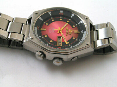 cb269d32-6ab1-4a70-81e3-