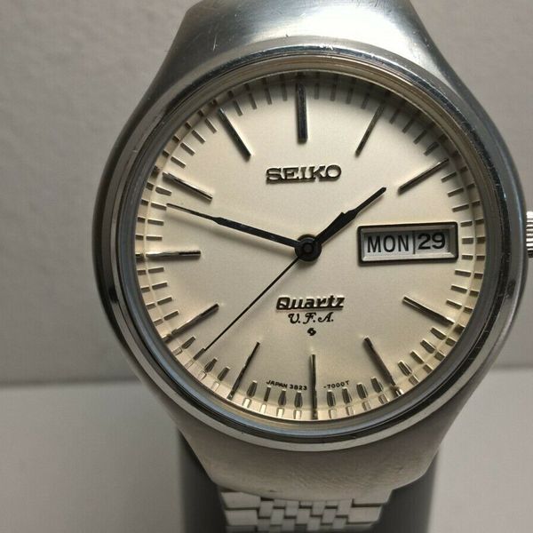 Vintage Seiko 3823-7000 . 38SQW010 High Accuracy Quartz; Original  Bracelet | WatchCharts