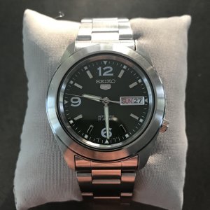 Seiko SNKM75 for sale on forums | WatchCharts