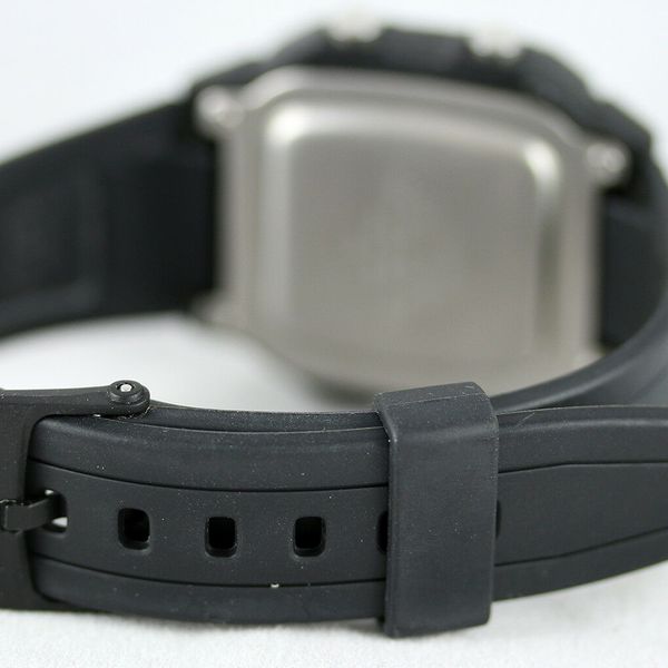 Casio Men's W800H1AV Watch Digital Multi Function Sports 10 Year