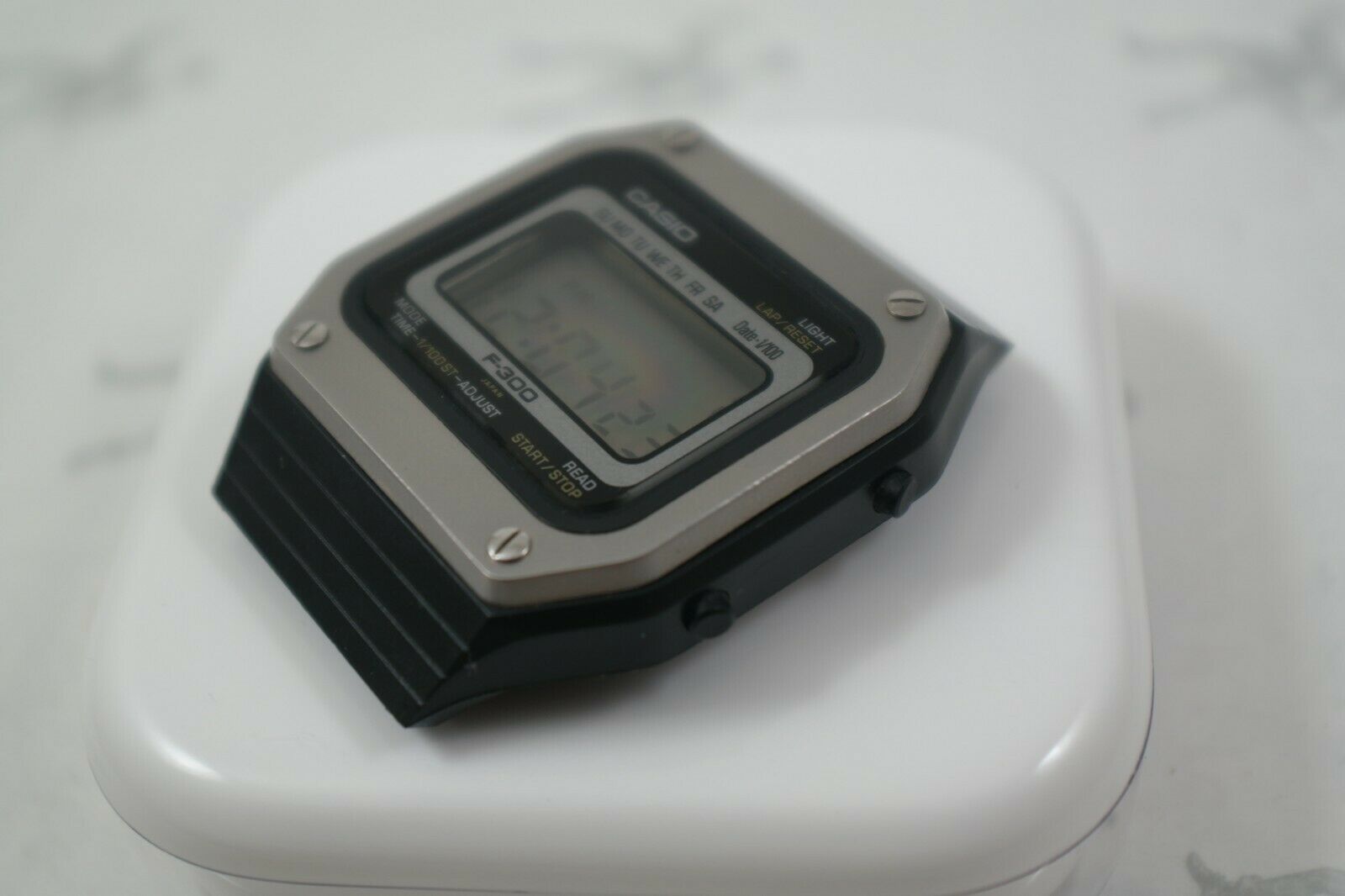 Vintage Casio F-300 F300 LCD watch 80's Rare ! | WatchCharts