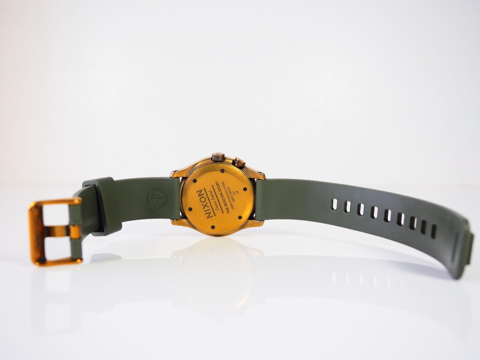 Nixon beacon outlet watch