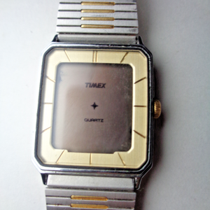 Rare Timex Illusion LCD Analog Watch Vintage Z Cell Gold Tone