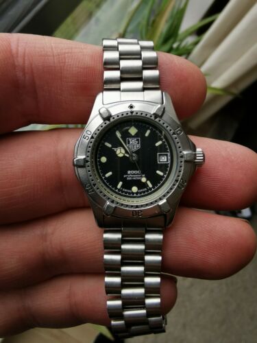 Stunning LADIES TAG HEUER 2000 PROFESSIONAL 962-008 | WatchCharts