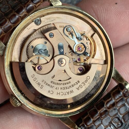 OMEGA 時計 Watch 1954 Omega Ref. 6278-9 RARE Waffle Dial Automatic Cal. 500 17J