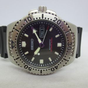 SEIKO SCUBA SPORT DIVER 7S26-01X0 BLACK KNIGHT SKXA49 AUTOMATIC
