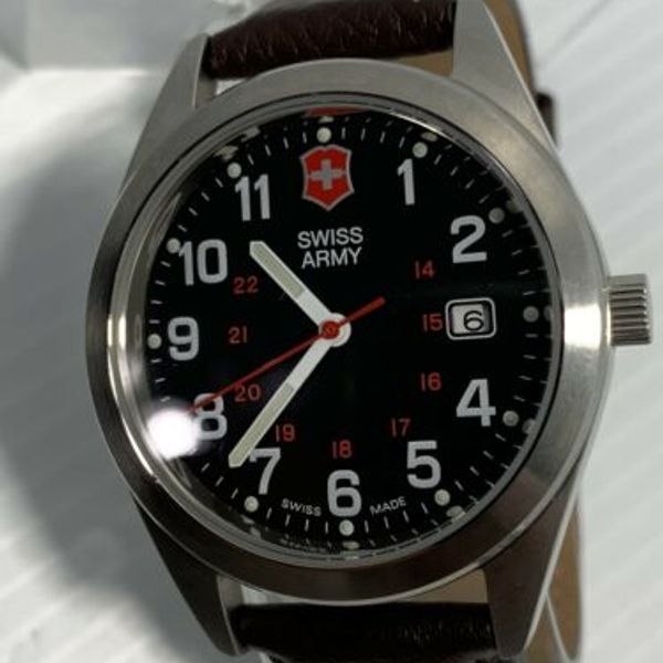 Victorinox Swiss Army Garrison Stainless And Leather Mens Watch 241083 New Battery Watchcharts 5235