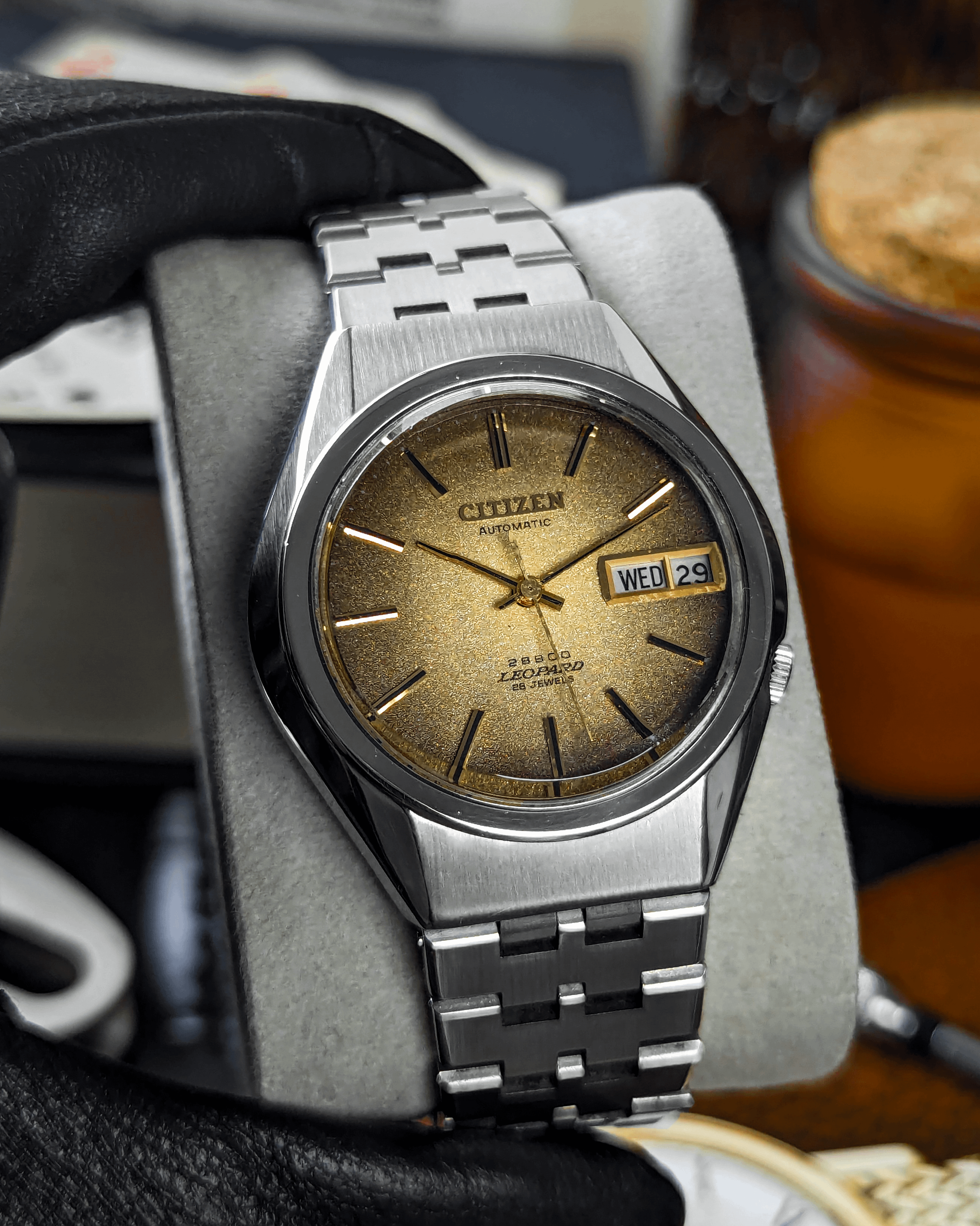 ※elephant _talk【CITIZEN】1970年代レオパード WTS] Vintage Citizen Leopard - 4-771028 - Golden Star Dust Dial