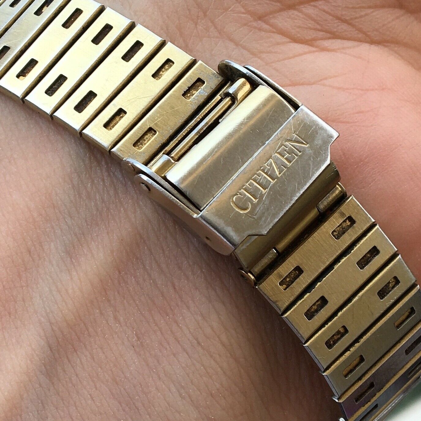 VINTAGE CITIZEN ANA-DIGI 8980 30-5049 ANALOG DIGITAL WATCH RARE