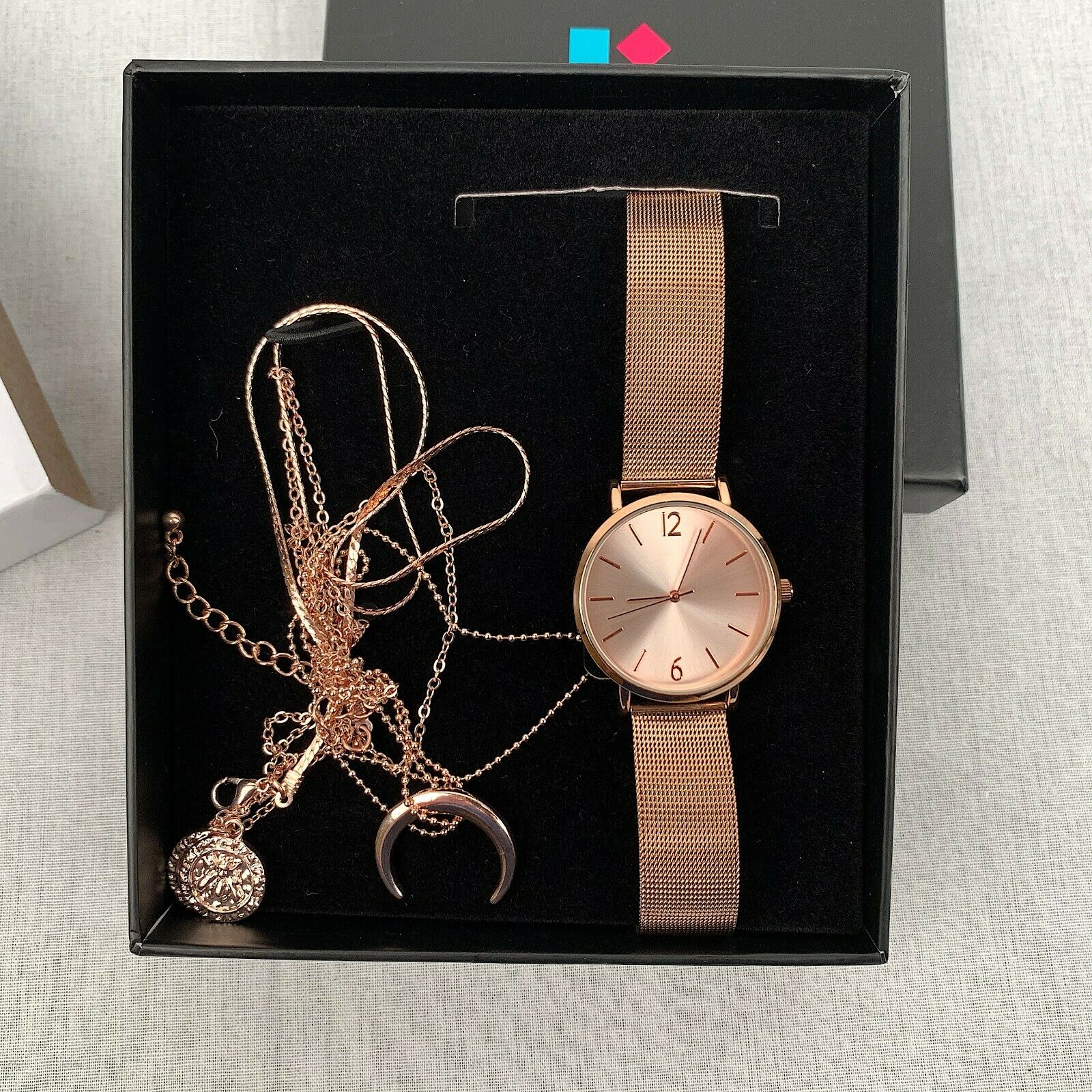 Even&Odd Women's Watch Quartz Rose Gold Stainless Steel Bracelet