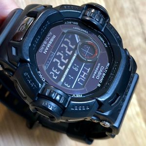 Rare Casio G-Shock Riseman Men in Mat Black GW-9200MBJ-1JF GW-9200