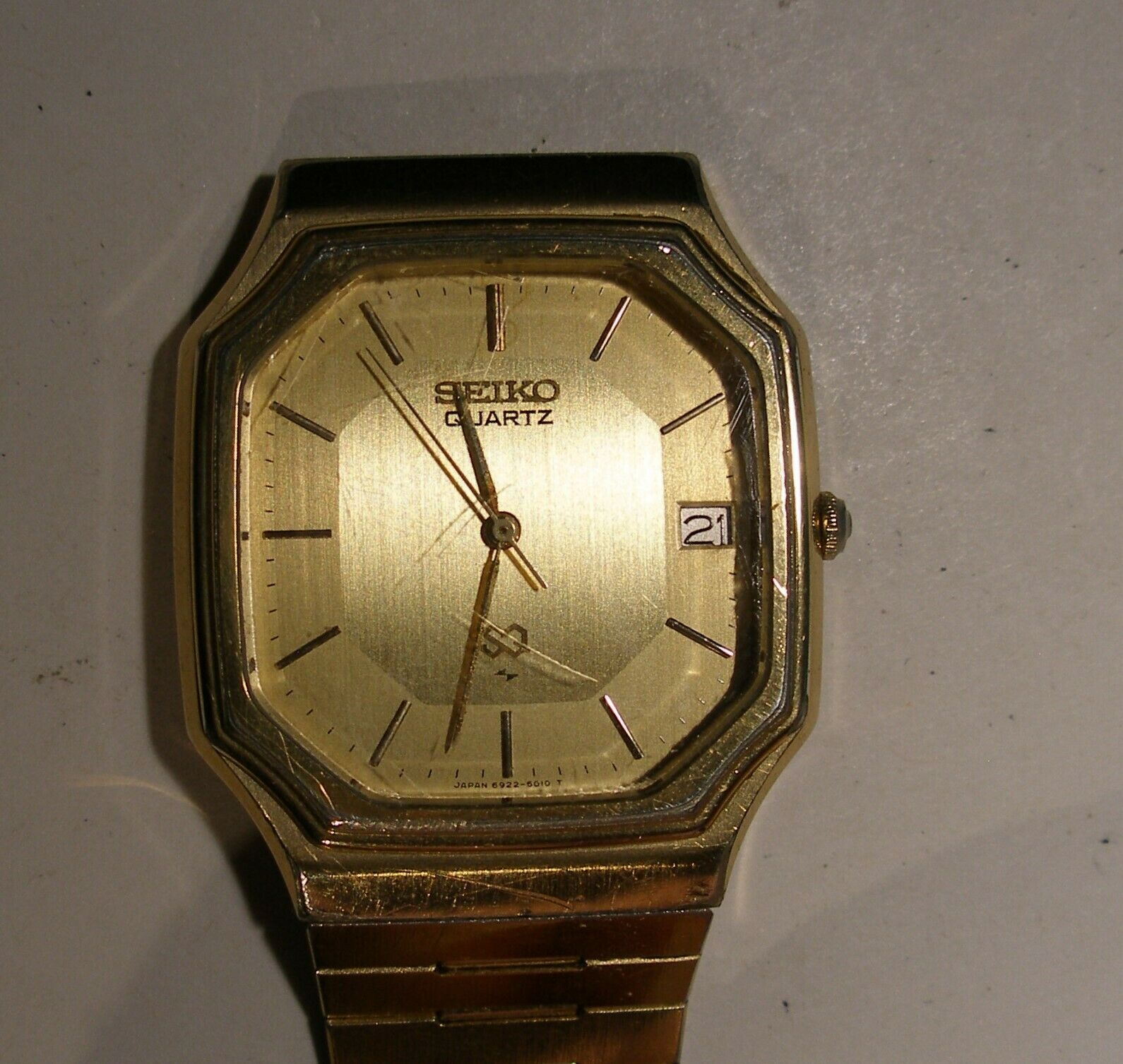 SEIKO 6922 SQ quartz wristwatch - spares or repair | WatchCharts