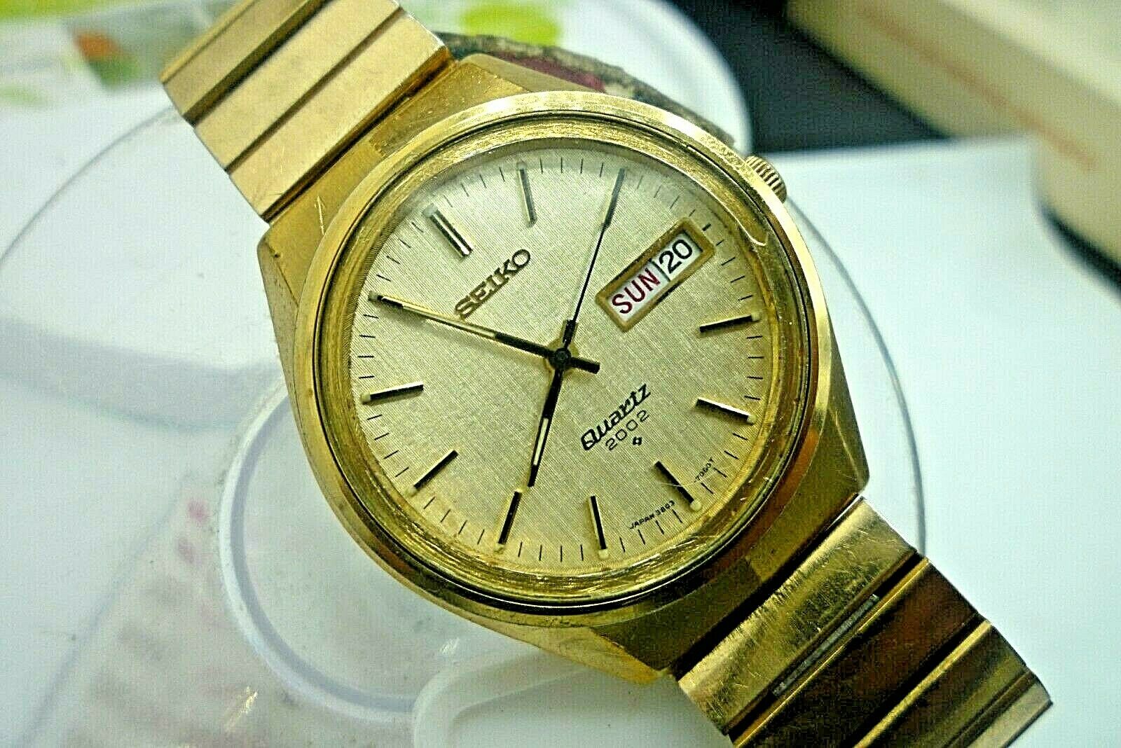 Mens 36mm SEIKO QUARTZ 2002 38 series 3803-7050 Original Bracelet 