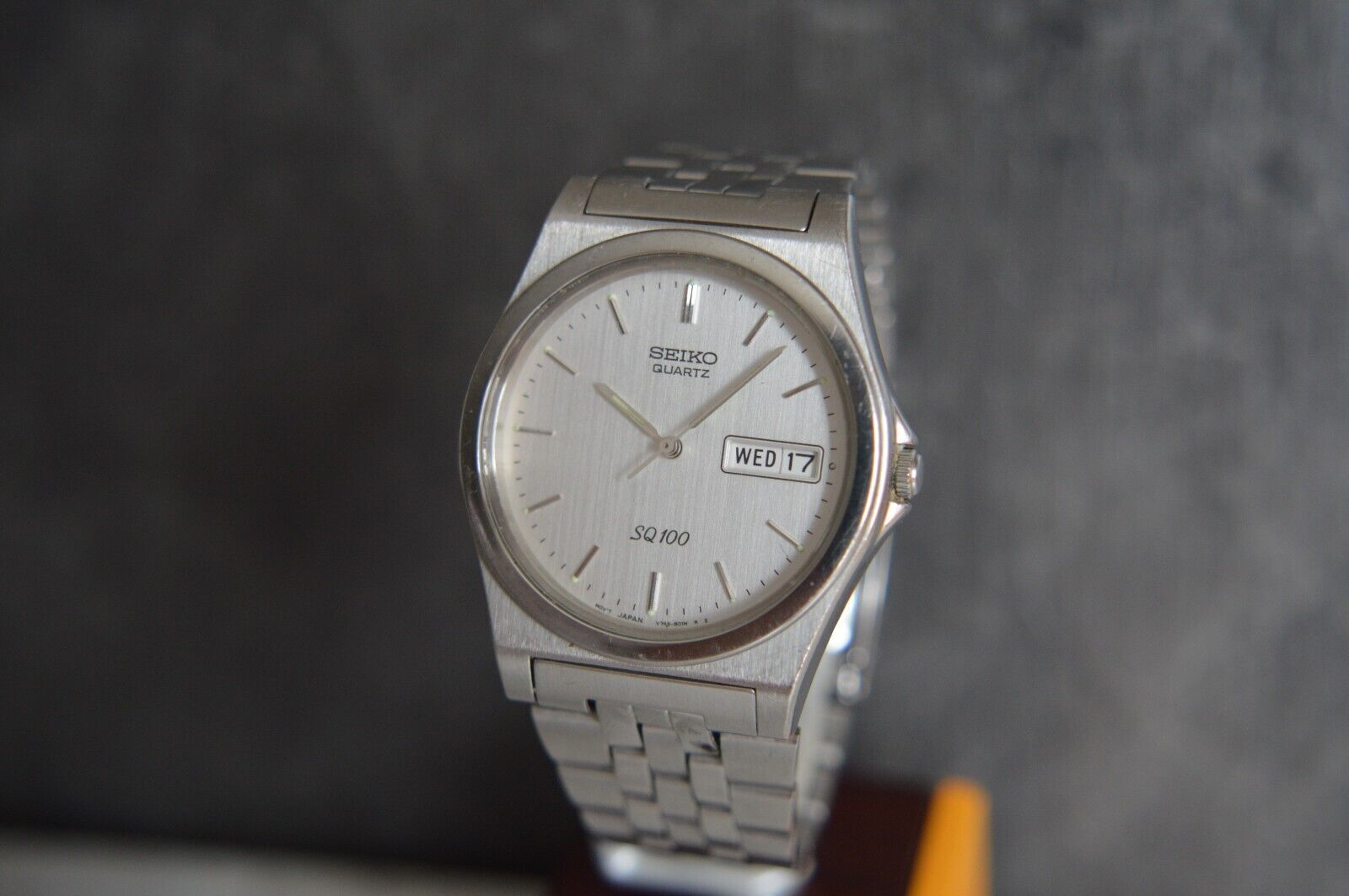 April 1994 Vintage Seiko SQ100 Quartz 7N43 8001 Watch Rare