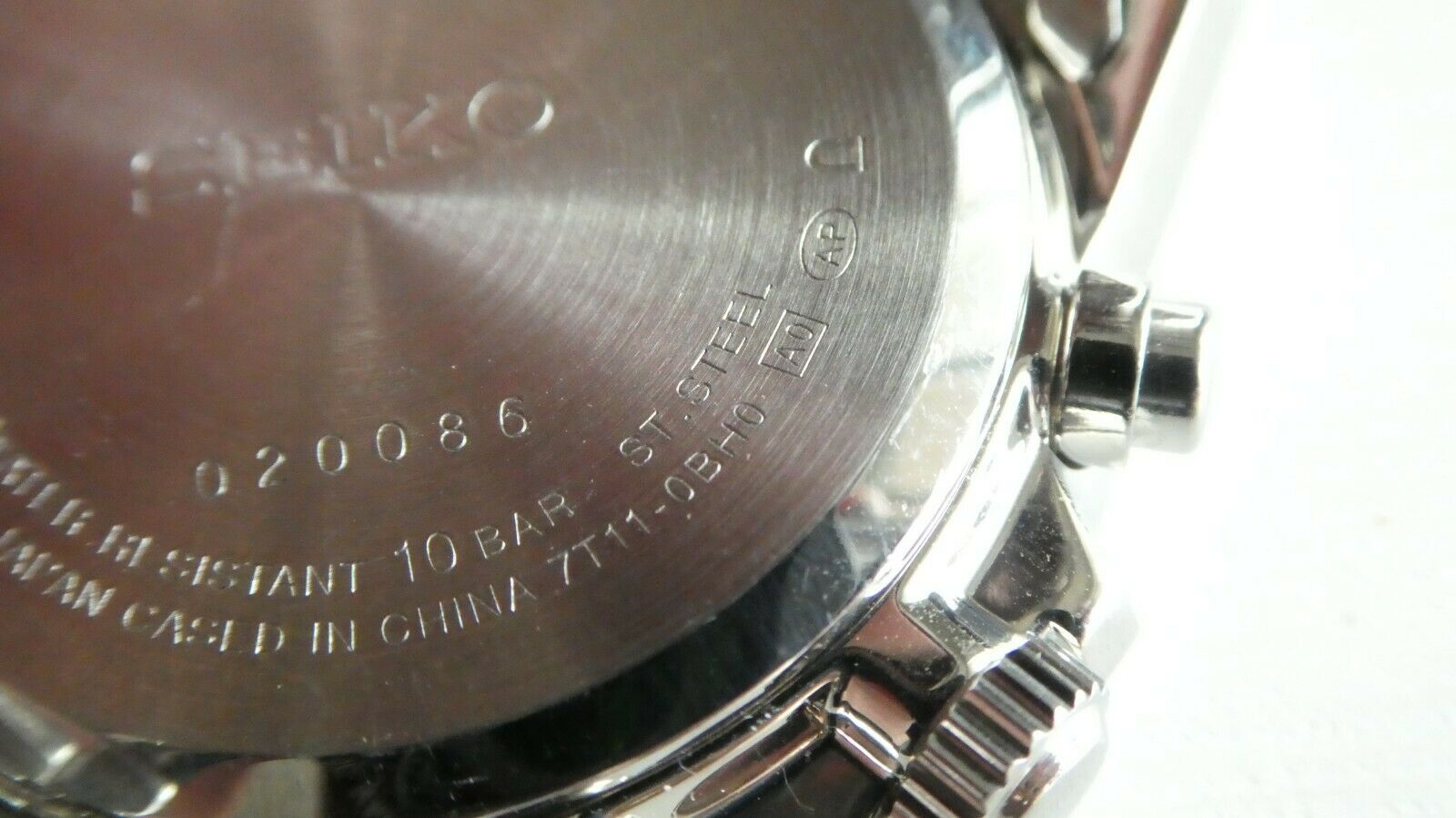 Seiko 7T11-0BH0 Quartz Chronograph Mens WristWatch - Excellent