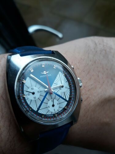 mondia zenith chronograph valjoux 7736 very rare chrono