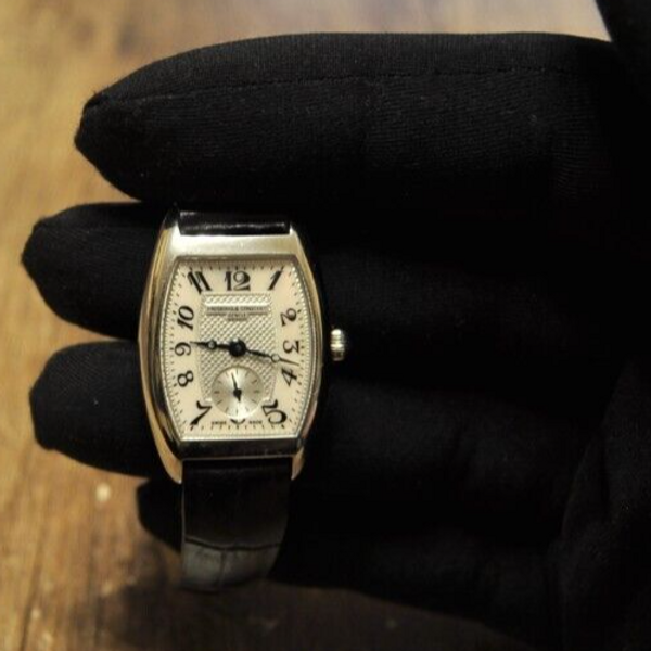 Vintage Frederique Constant Geneve Women's Quartz Watch Vintage Frederique Constant Geneve Women's Quartz Watch