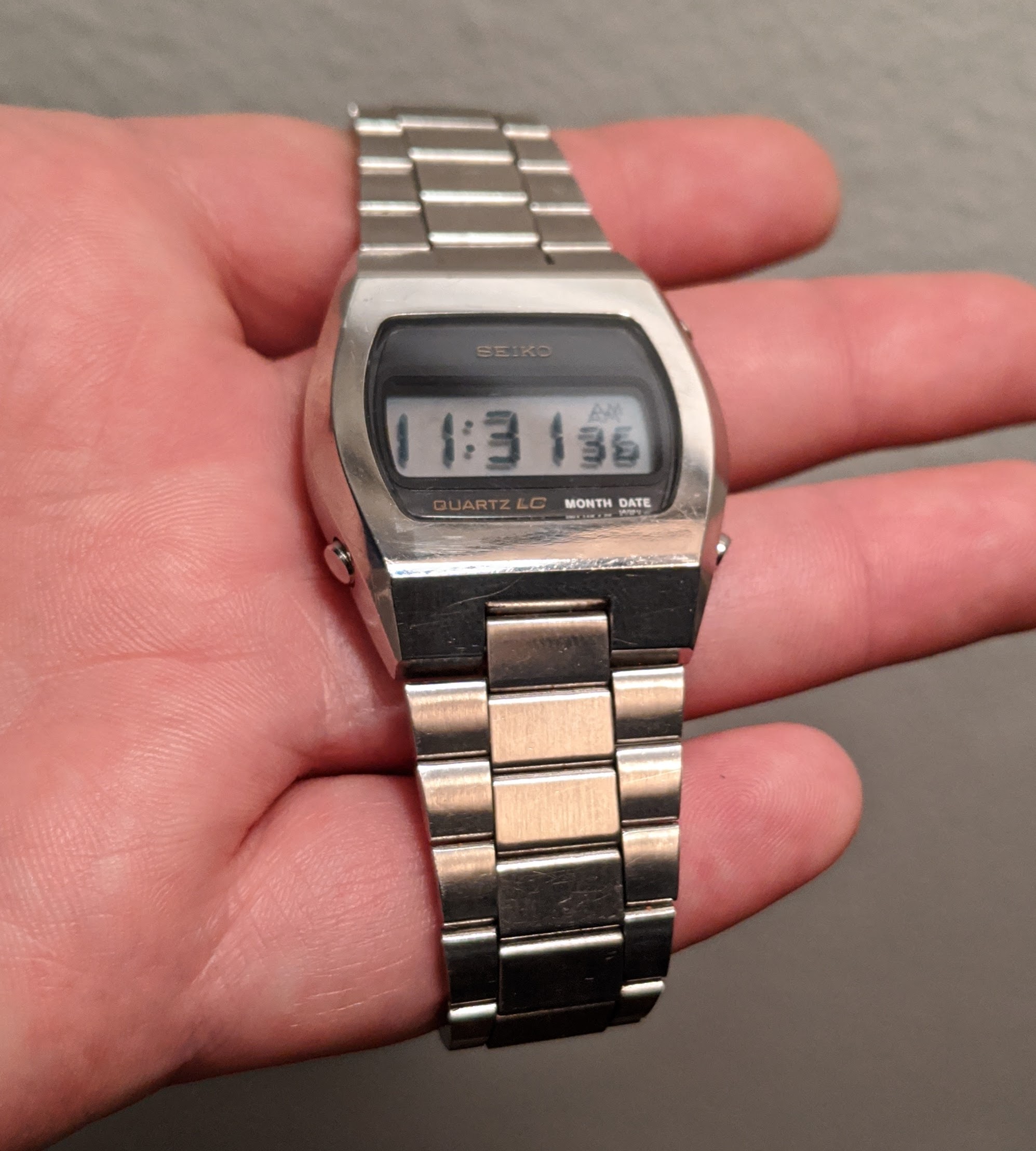 FS: Seiko 0439-4009 Vintage Digital Watch - 1977 - $100 | WatchCharts