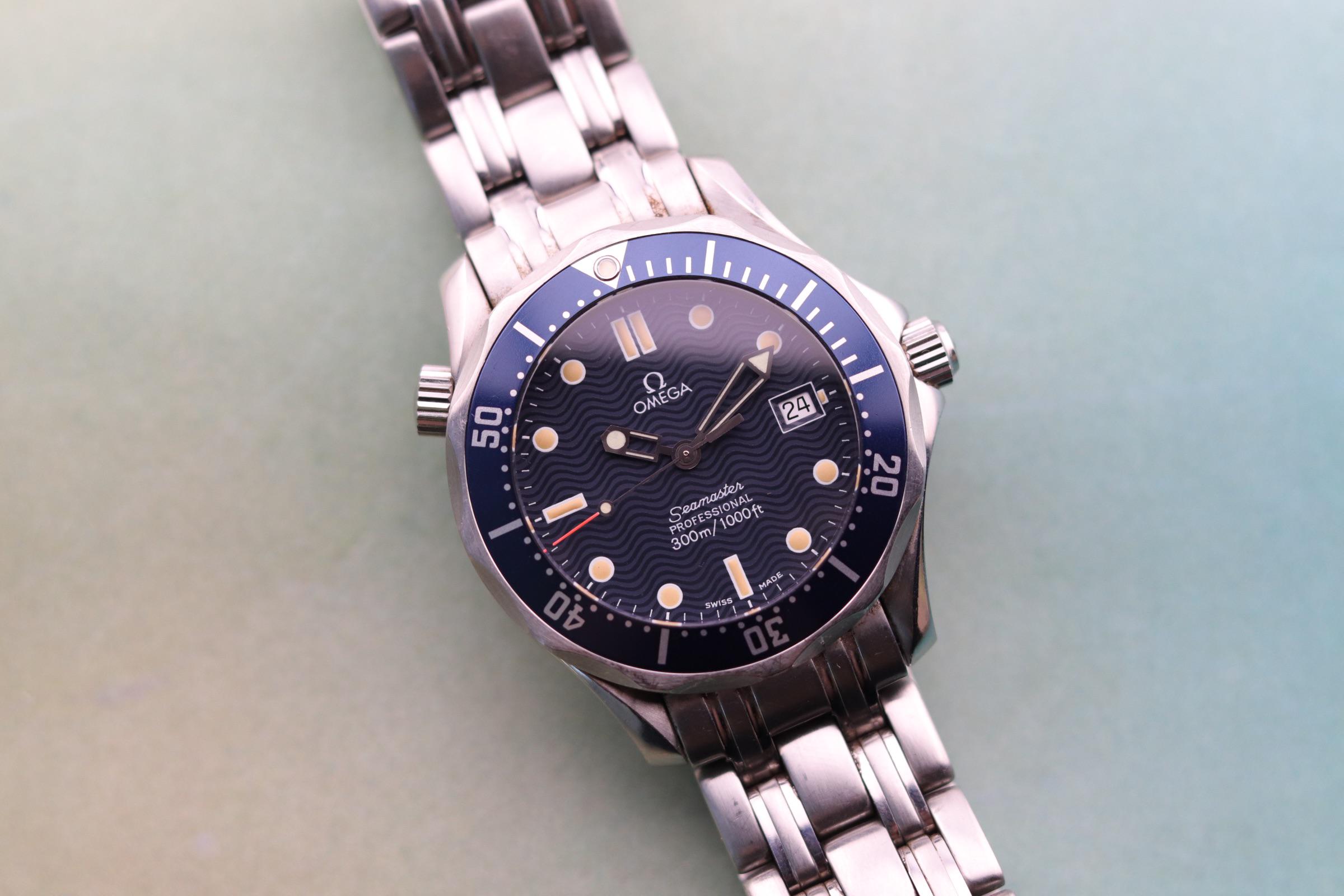 Omega Seamaster Bezel part 082SU1362 For Mid Size SMP - Genuine and  original | WatchCharts Marketplace