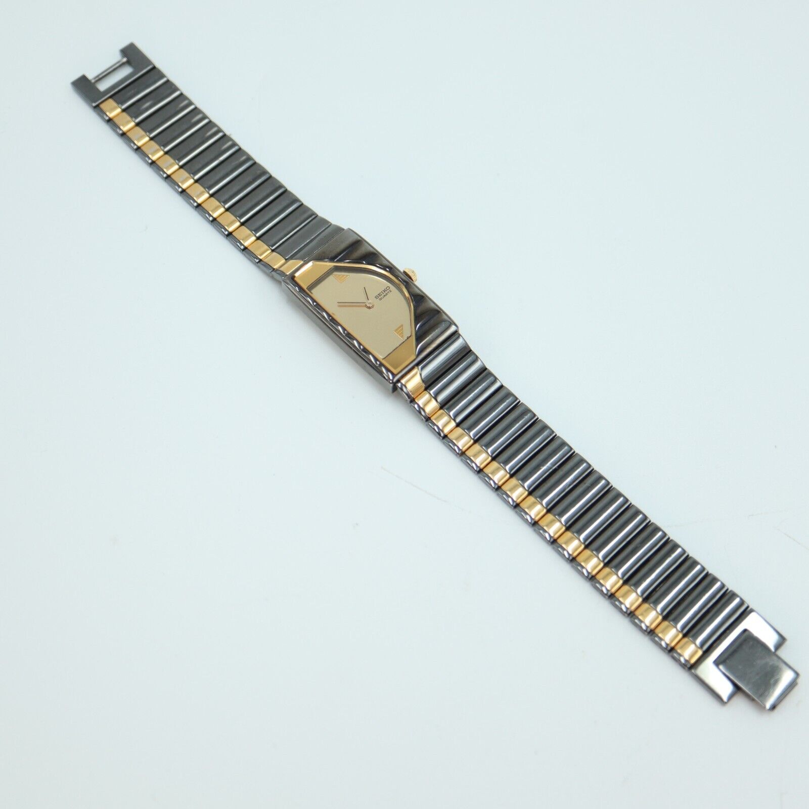 Vintage Seiko Women Watch Gold Tone Black Wave Half Moon