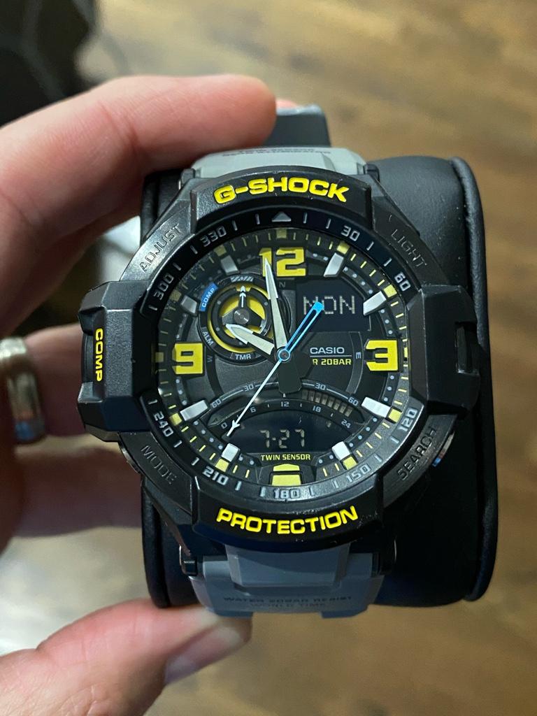 g shock aviator yellow