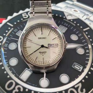 Seiko Quartz VFA 3823-7000 | WatchCharts Marketplace