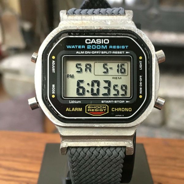 Vintage Casio G-shock Dw-5600 DW 5600 901 Chrono Watch Working For Repair