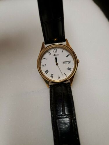 Men s Seiko Day Date Gold Colour Quartz Watch 7N43 8A90 A4 Very