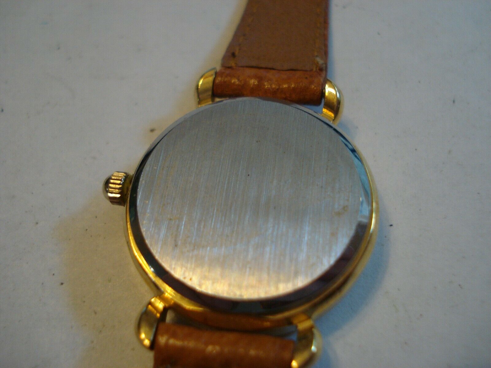 Vintage Womens Axcess Moon Phase Date Gold Tone Quartz Watch Dainty New Battery Vintage Axcess Moon Phase Ladies main image 3
