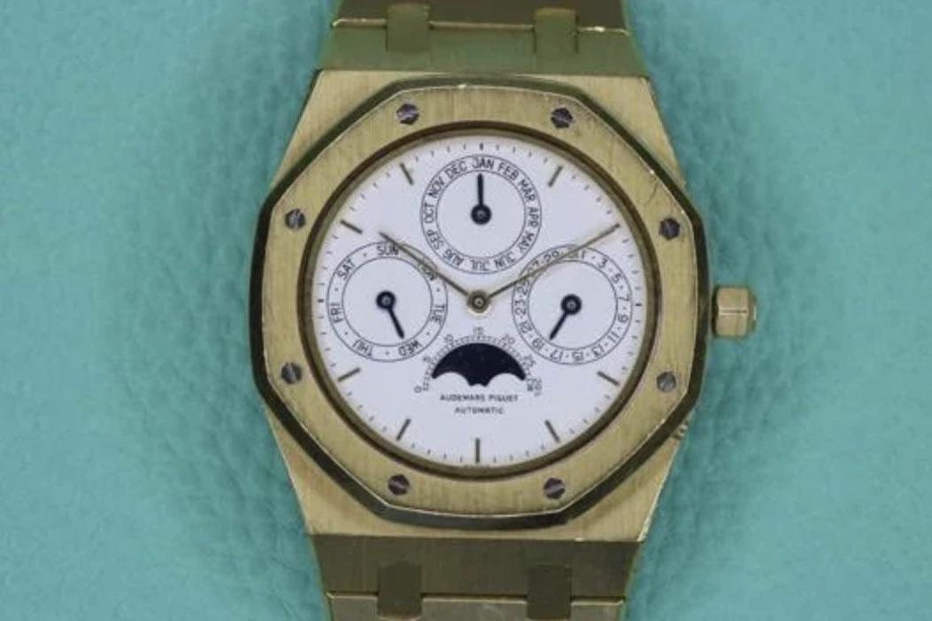 Audemars piguet 2122 hot sale