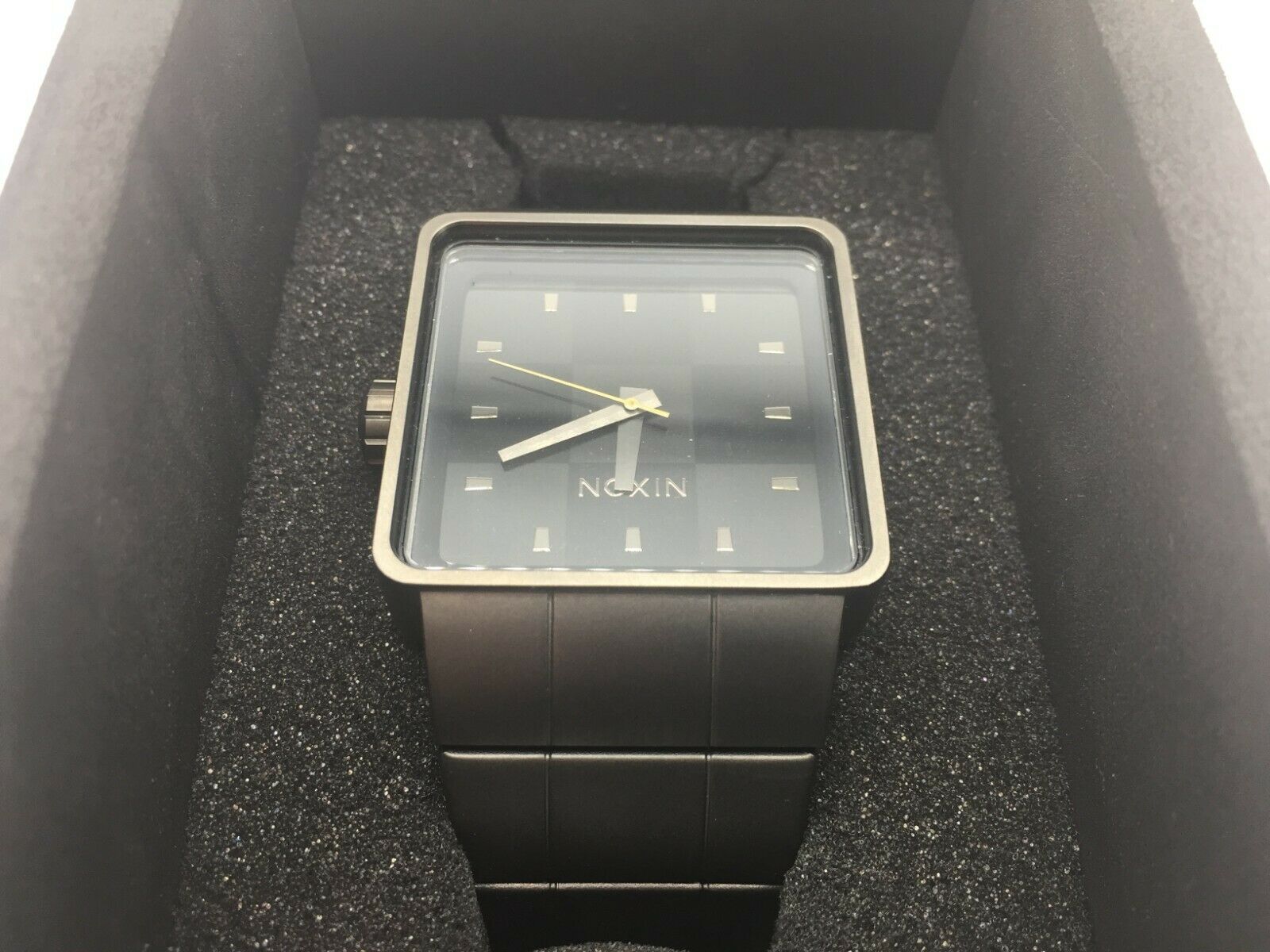 Nixon Full Throttle The Quatro Stainless Steel Gunmetal Black