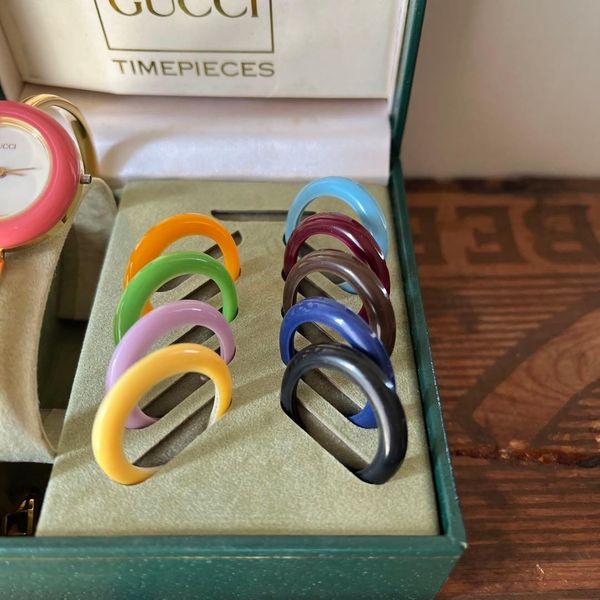 GUCCI Change Bezel 10 Colors Gold Watch Working Warranty Card Beautiful ...