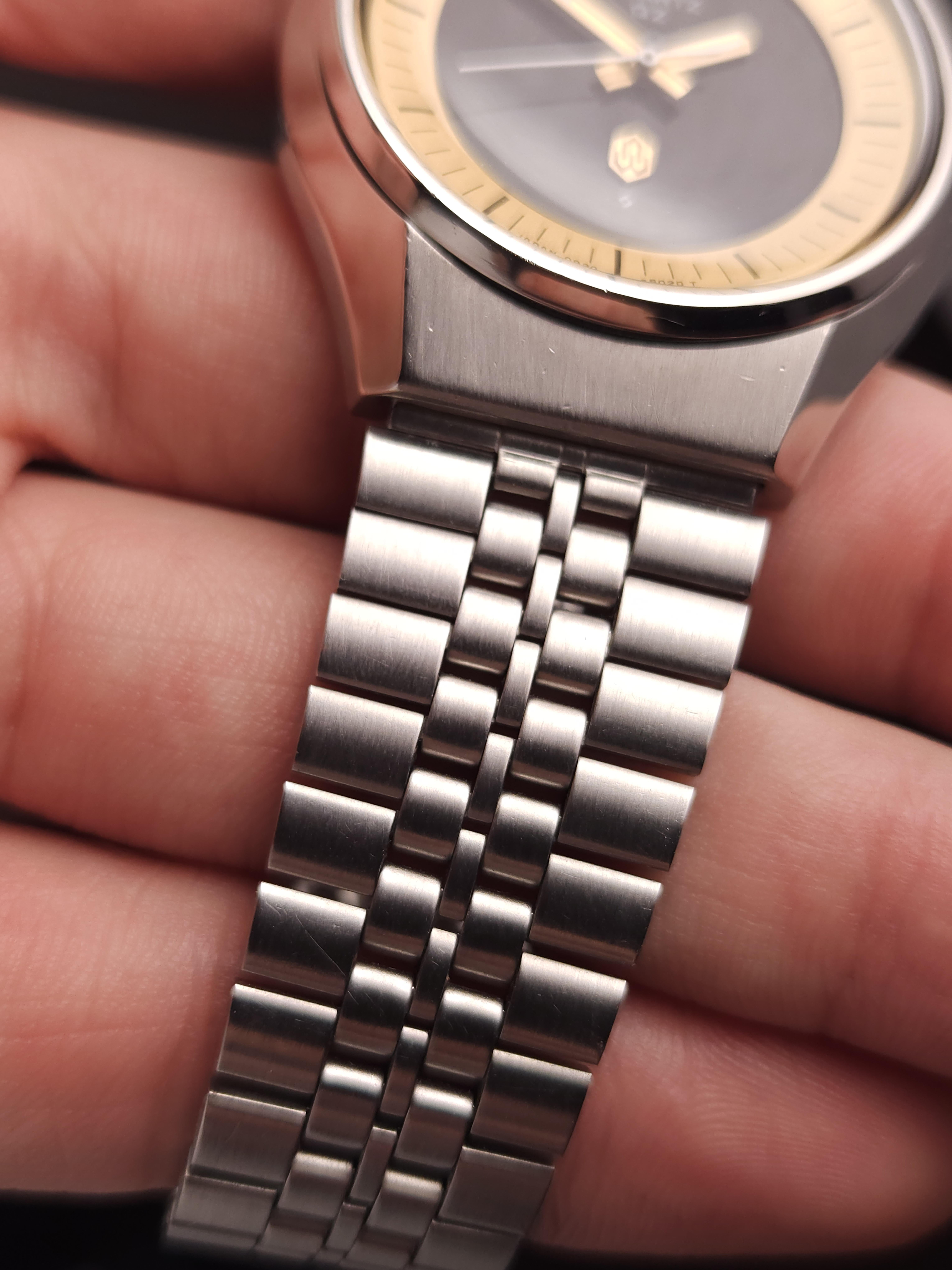 WTS] Seiko QZ 0920-8010 Quartz Sept 1975 | WatchCharts Marketplace