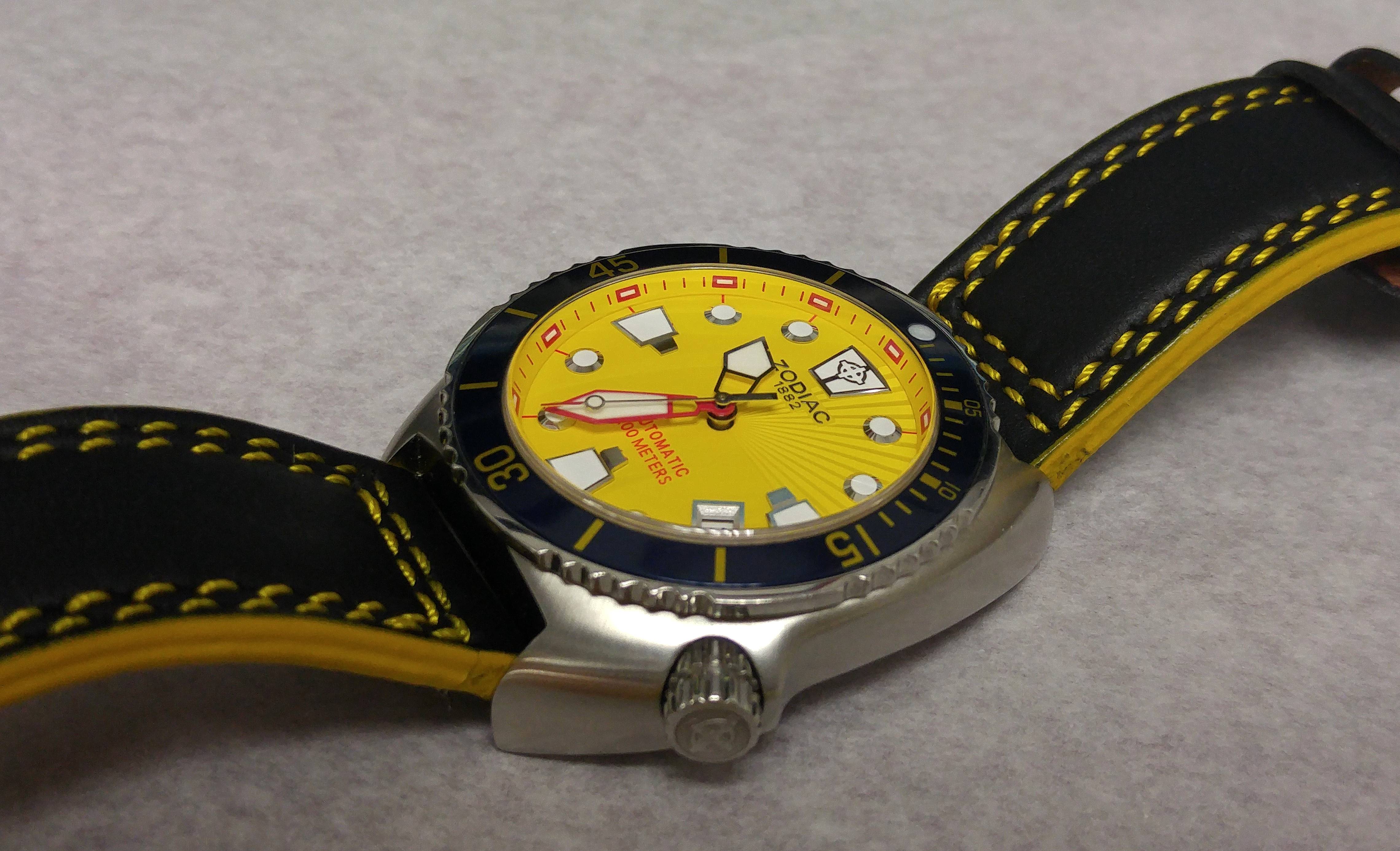 FS: ZODIAC OCEANAIRE ZO8003 – YELLOW DIAL - DIVERS CLUB