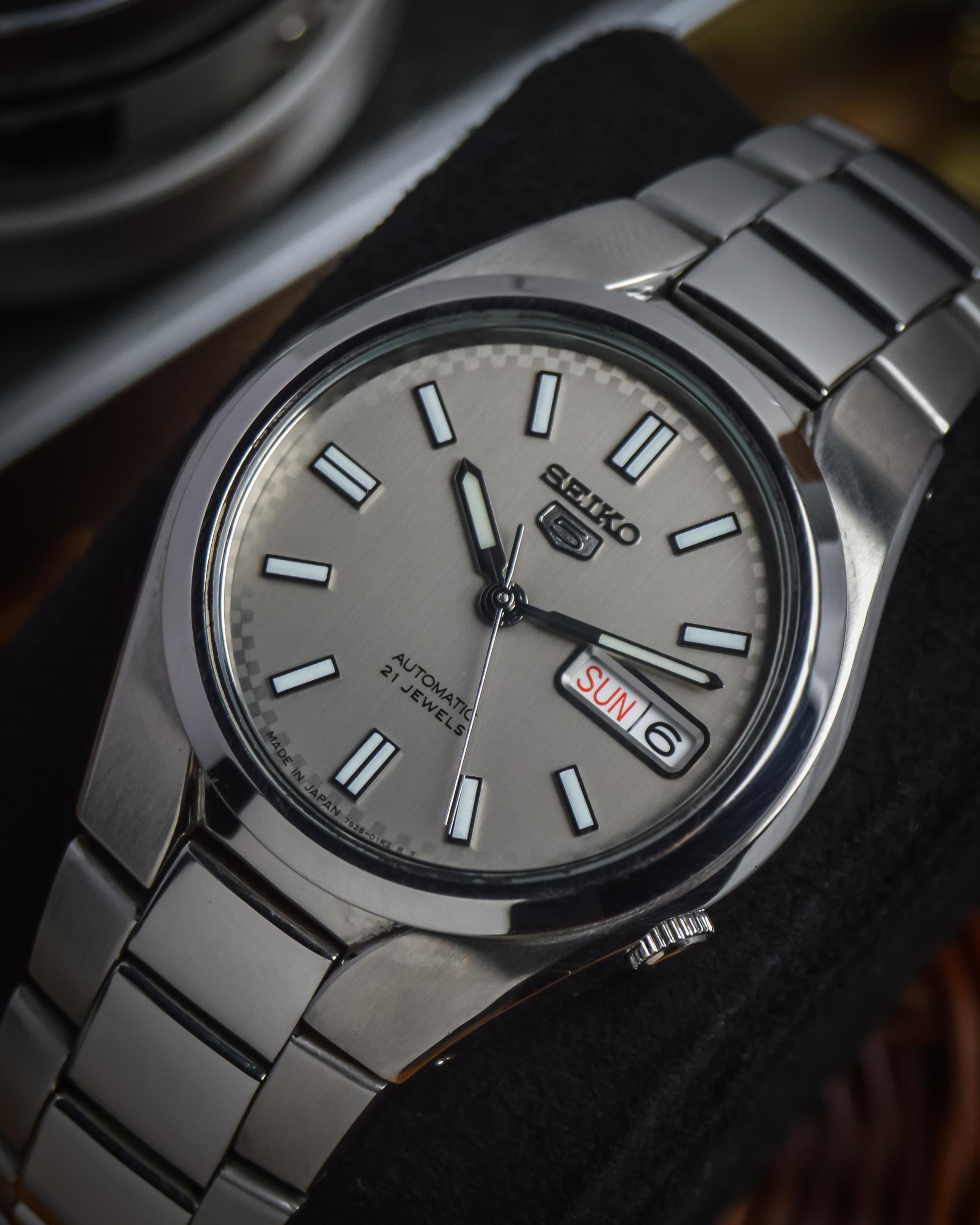 Seiko 5 SNK627 Price as of May 2026 | WatchCharts