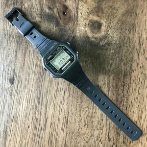VINTAGE 1980's CASIO H110 Marlin 腕時計 il_340x270.6874611059_896z.jpg