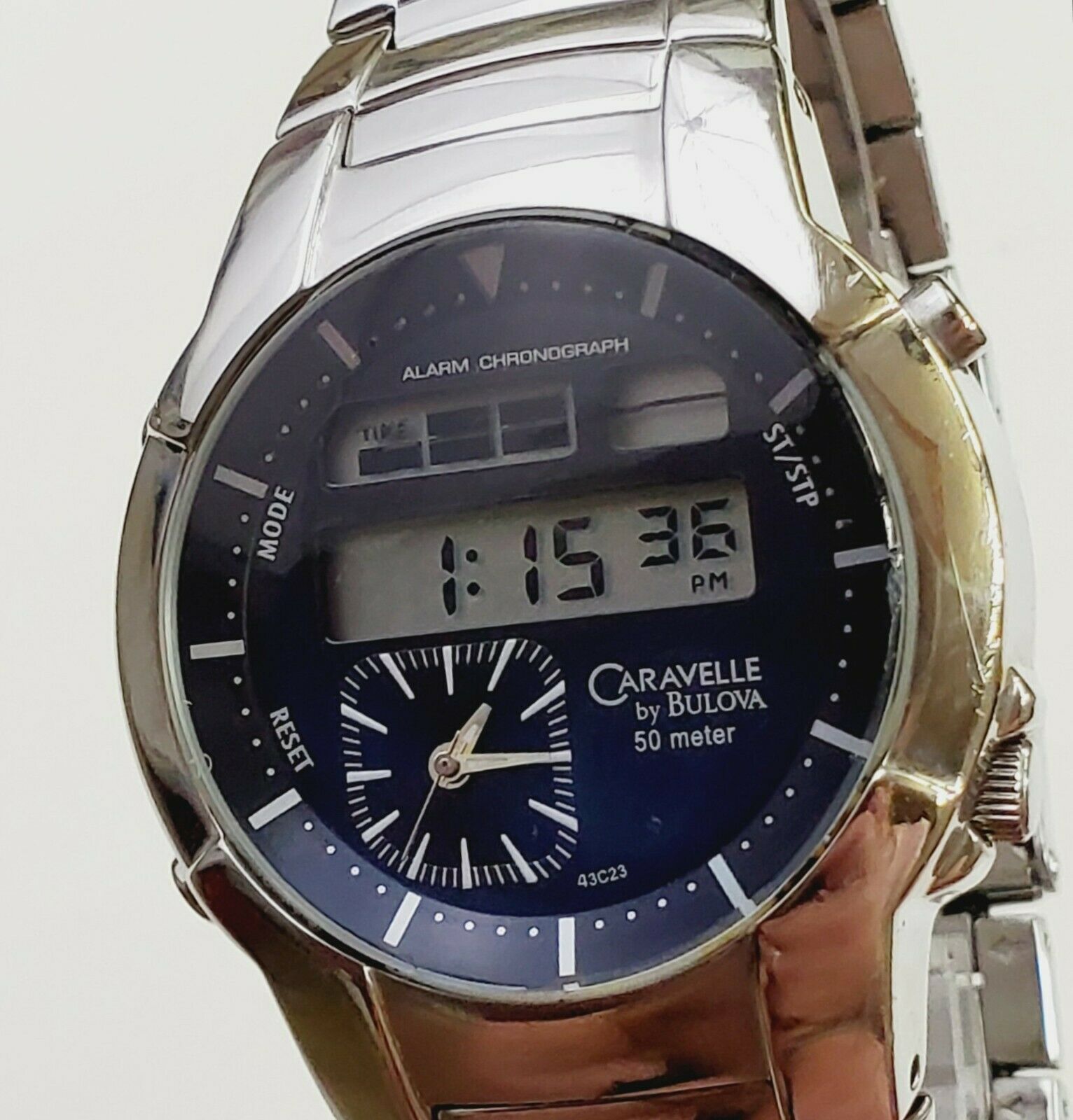 Caravelle digital outlet watch