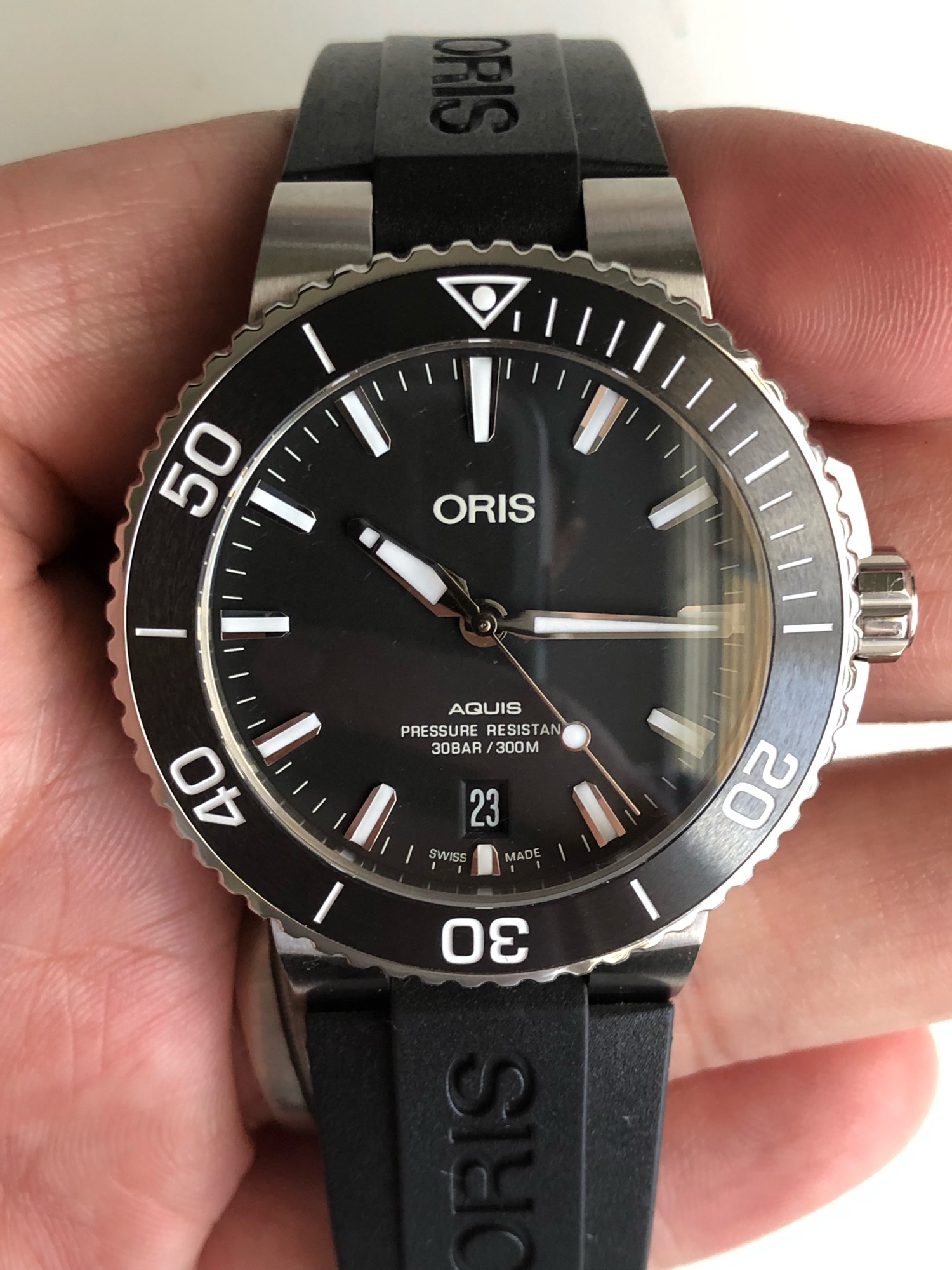 oris aquis 39.5 black