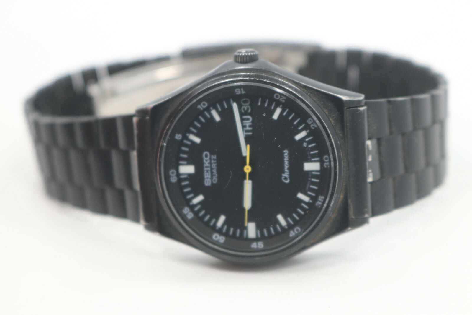 SEIKO Chronos 8123-6140 Black Vintage Day Date Quartz Ladies Watch 