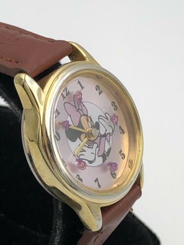 Disney SII Marketing Seiko Minnie Mouse Watch Purple ROTATING