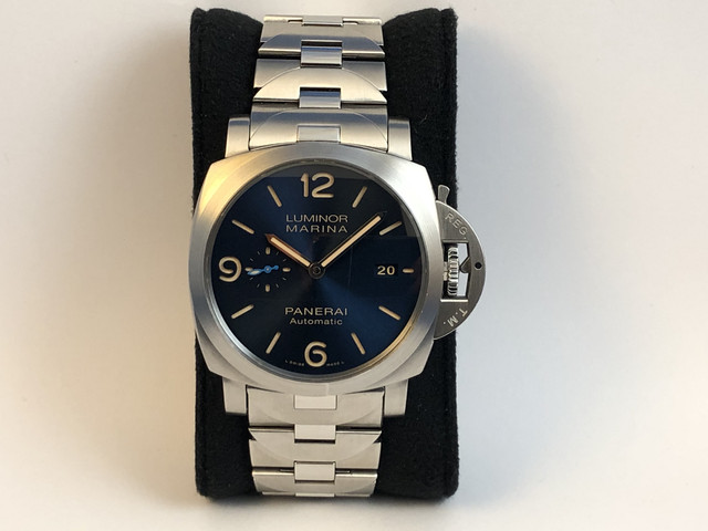 FS Panerai PAM1058 Blue Luminor Marina 3 Days Auto 44. Steel