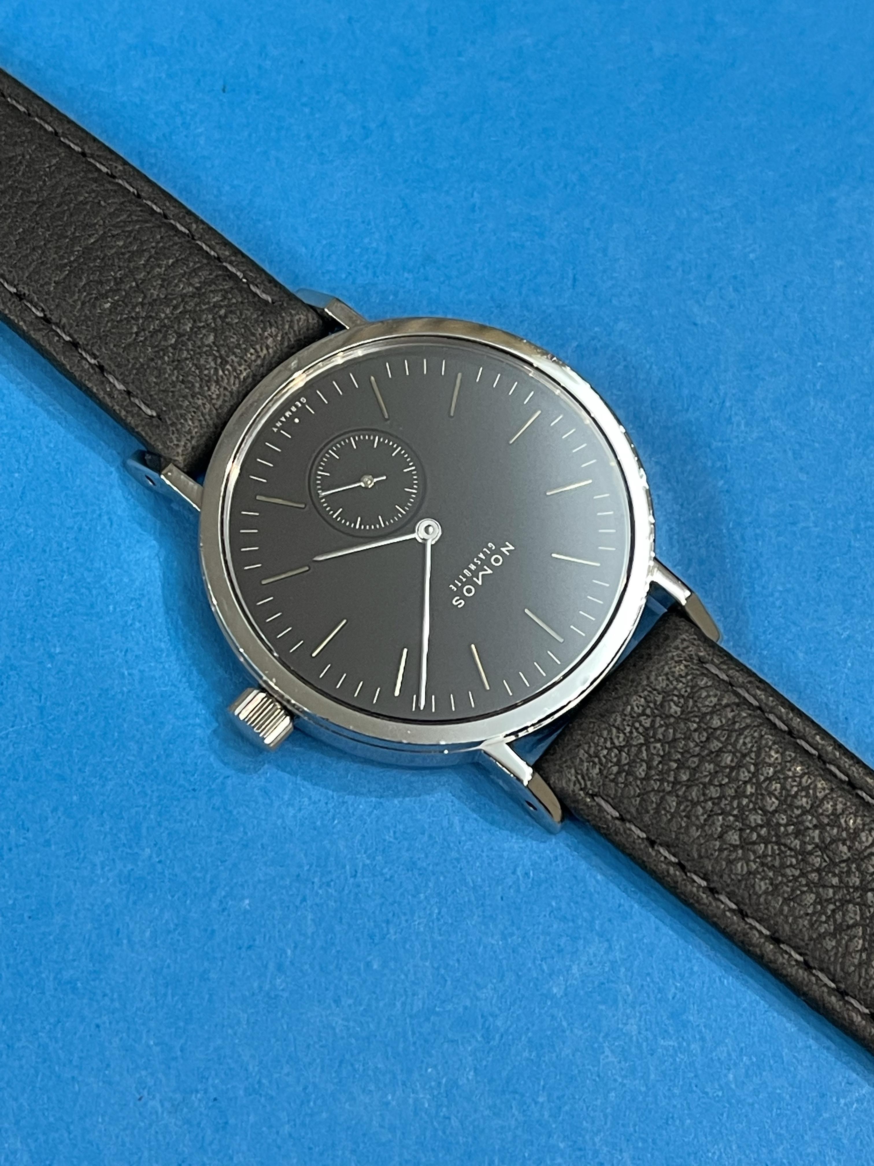 Nomos tangente sport discount index