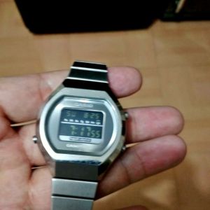 Casio Casiotron TRN 100 (Module 1670) Liquid crystal display