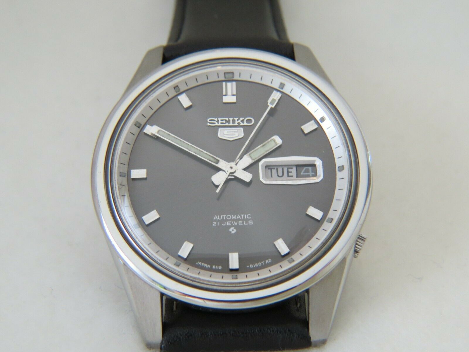 Vintage SEIKO 5 Stainless Steel 6119-8160 Automatic 21 Jewels Day Date Lot  20 | WatchCharts