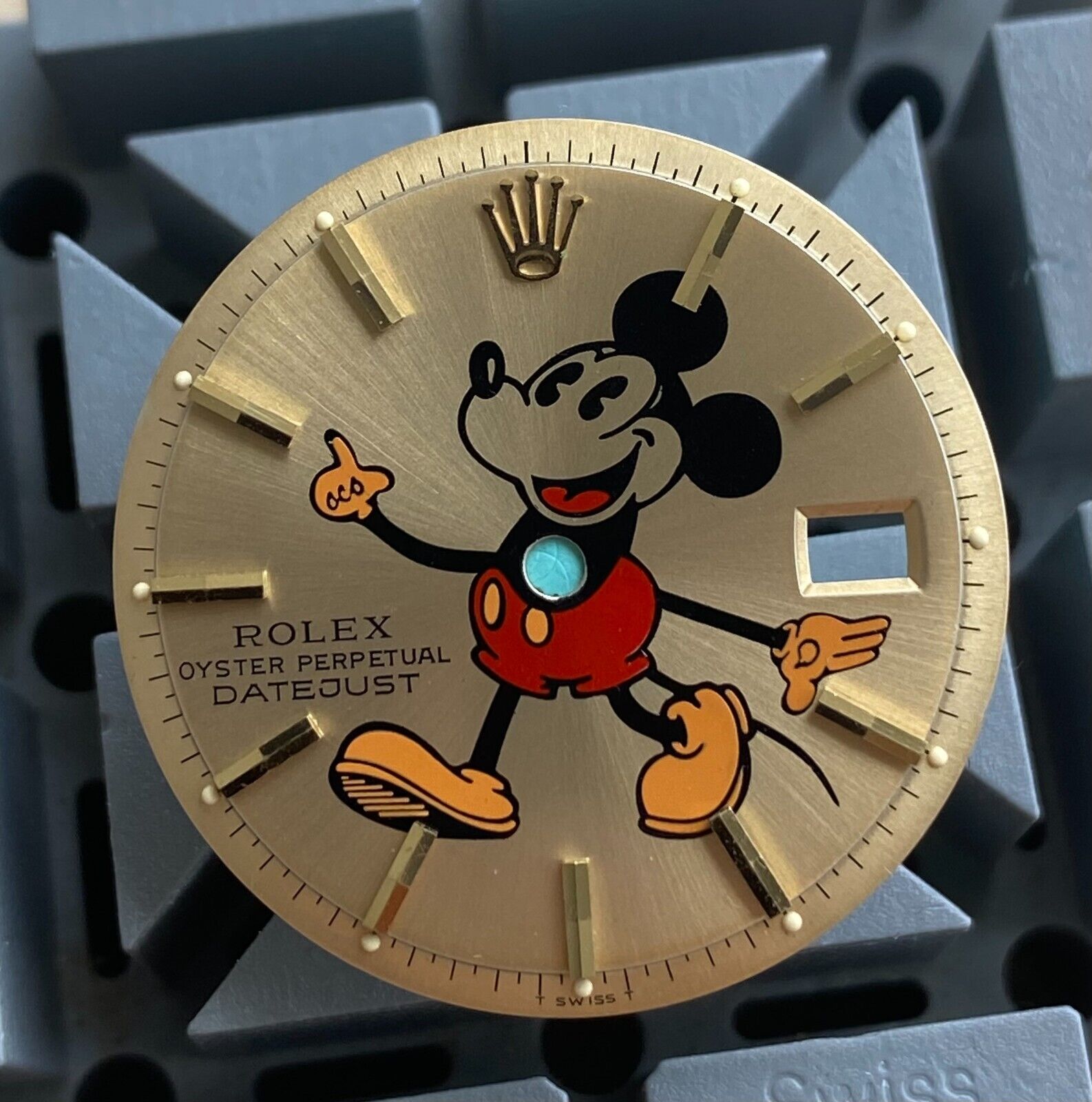 VINTAGE ROLEX 1601 , 1603 GOLD CUSTOM MICKEY MOUSE DIAL I 1601 -M1