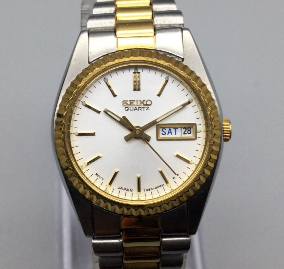 Vintage Seiko Watch Women Silver Gold Tone 7N83 0041 Day Date New